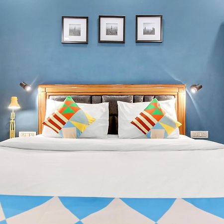 Oyo Home 64106 Comfortable Stay New Delhi Eksteriør billede