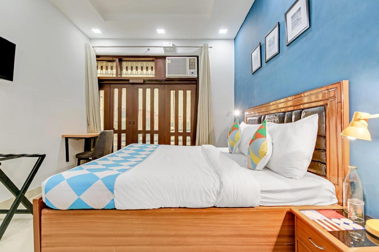 Oyo Home 64106 Comfortable Stay New Delhi Eksteriør billede