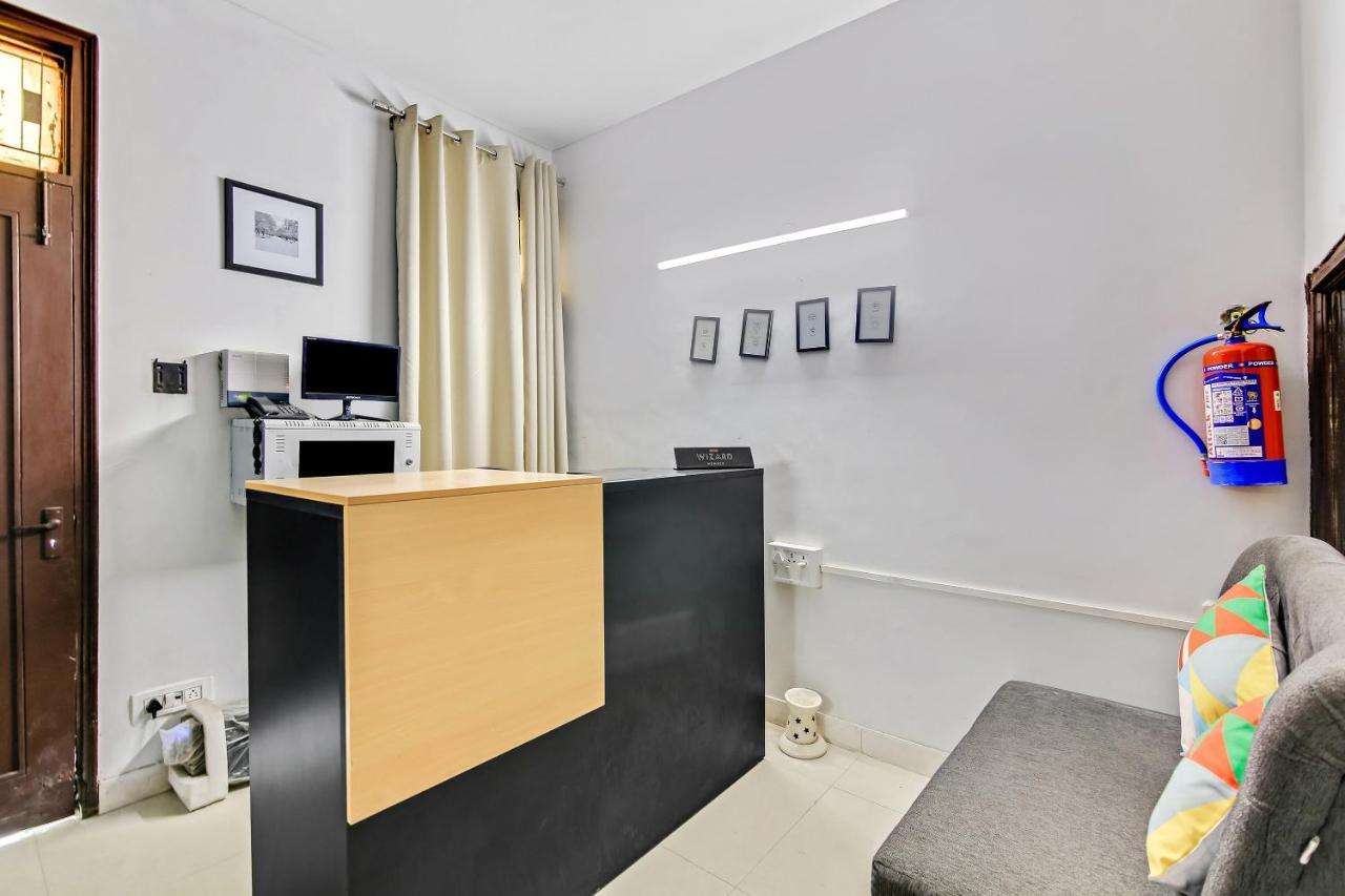 Oyo Home 64106 Comfortable Stay New Delhi Eksteriør billede